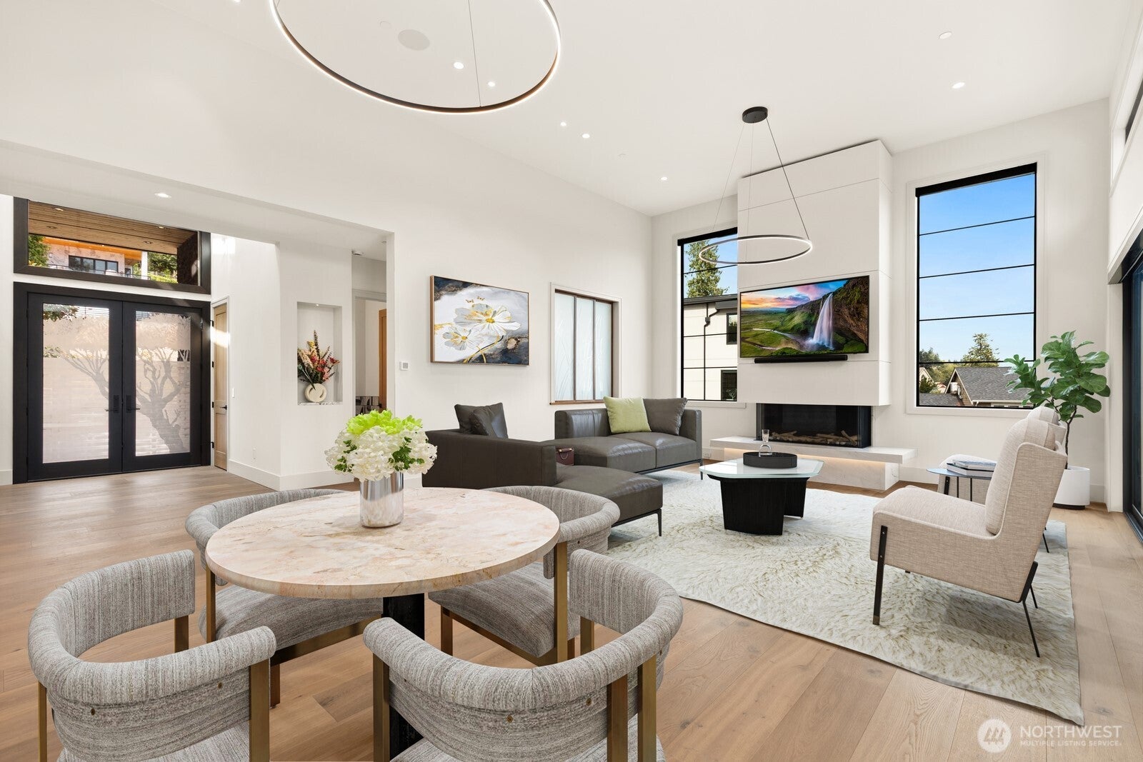 8333 NE Juanita Drive