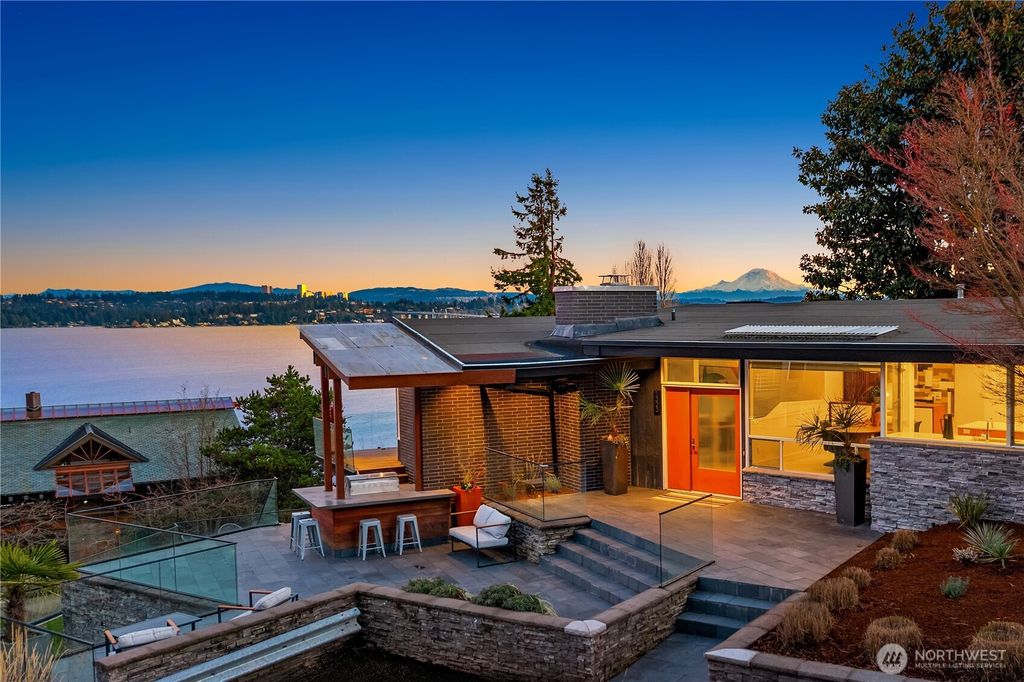 Photo of 5323 NE 42nd Street, Seattle, WA 98105 (MLS # 2469900)