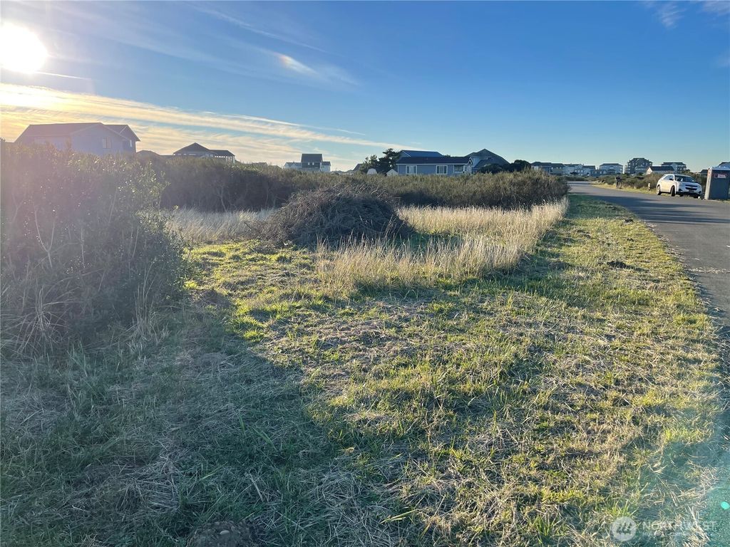 Photo of 1471 Trade Wind Avenue SW, Ocean Shores, WA 98569 (MLS # 2471468)