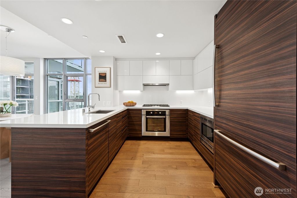 Photo of 588 Bell Street #2702S, Seattle, WA 98121 (MLS # 2373004)