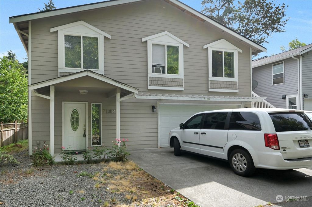 Photo of 7118 NE 170th Street, Kenmore, WA 98028 (MLS # 2024880)