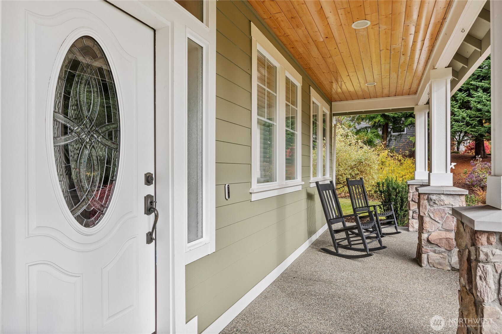 9113 158th Street Ct NW