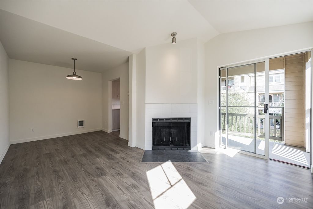 Photo of 5300 Harbour Pointe Boulevard #304N, Mukilteo, WA 98275 (MLS # 2000339)