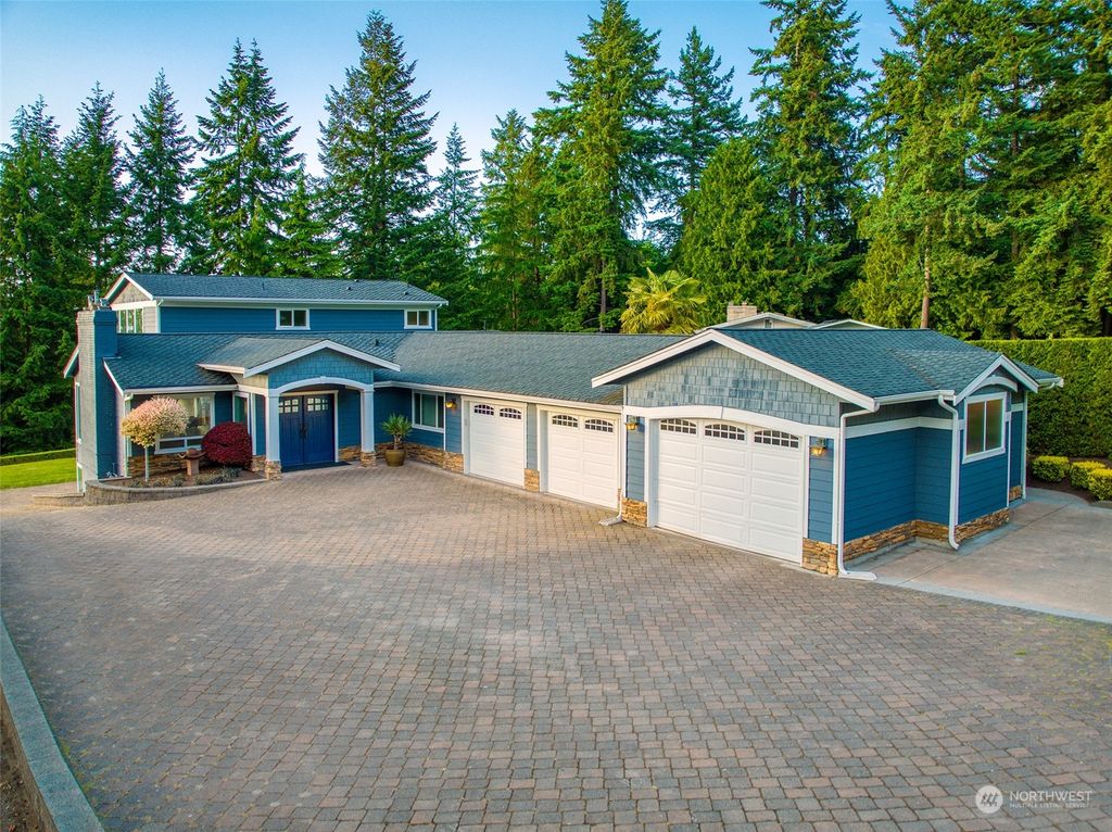 Photo of 8159 Frederick Place, Edmonds, WA 98026 (MLS # 2193478)