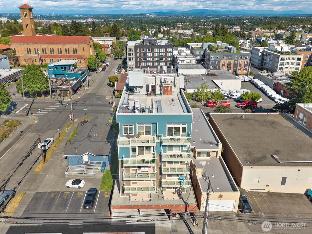 Photo of 4409 California Avenue SW #503, Seattle, WA 98116 (MLS # 2528276)