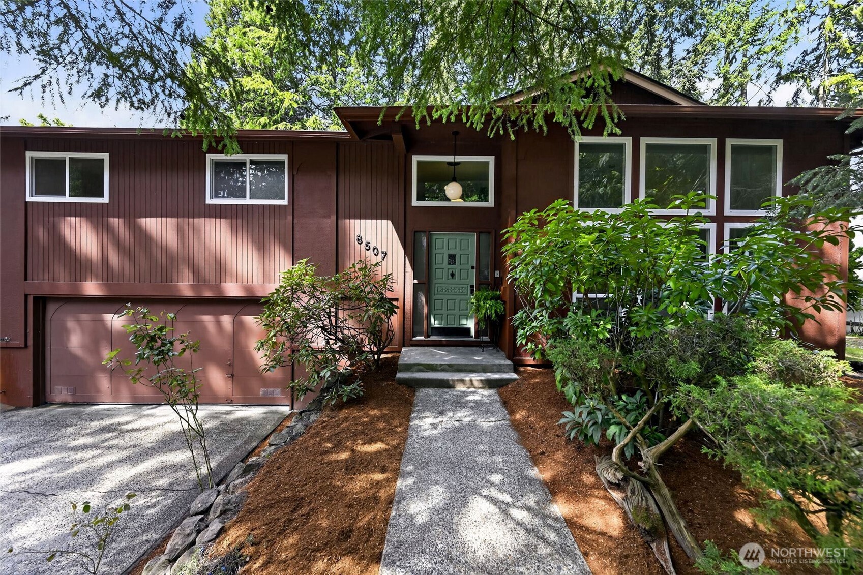8507 45th Street W