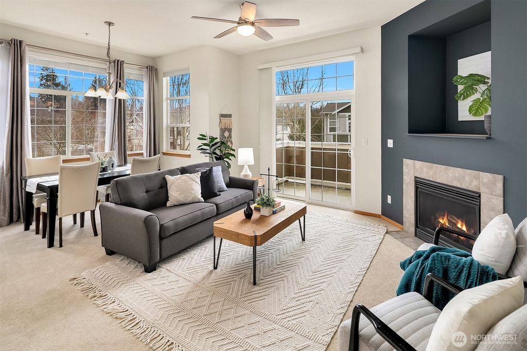 Photo of 1855 Trossachs Boulevard SE #1706, Sammamish, WA 98075 (MLS # 2339395)