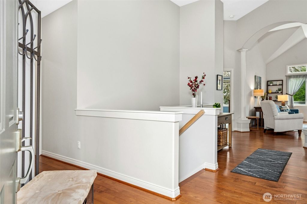 Photo of 11512 W Oakmont Drive, Mukilteo, WA 98275 (MLS # 2342088)