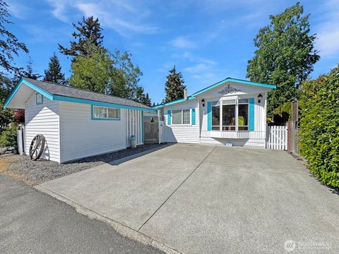Photo of 5001 Bay Road RD #D3, Blaine, WA 98230 (MLS # 2526088)