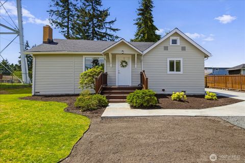Photo of 7408 OLYMPIC DRIVE DR, Everett, WA 98203 (MLS # 2527536)