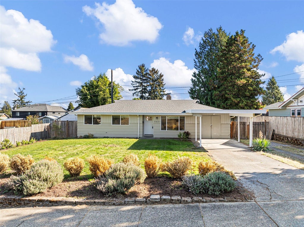 Photo of 5031 N Bristol Street, Tacoma, WA 98407 (MLS # 2592717)