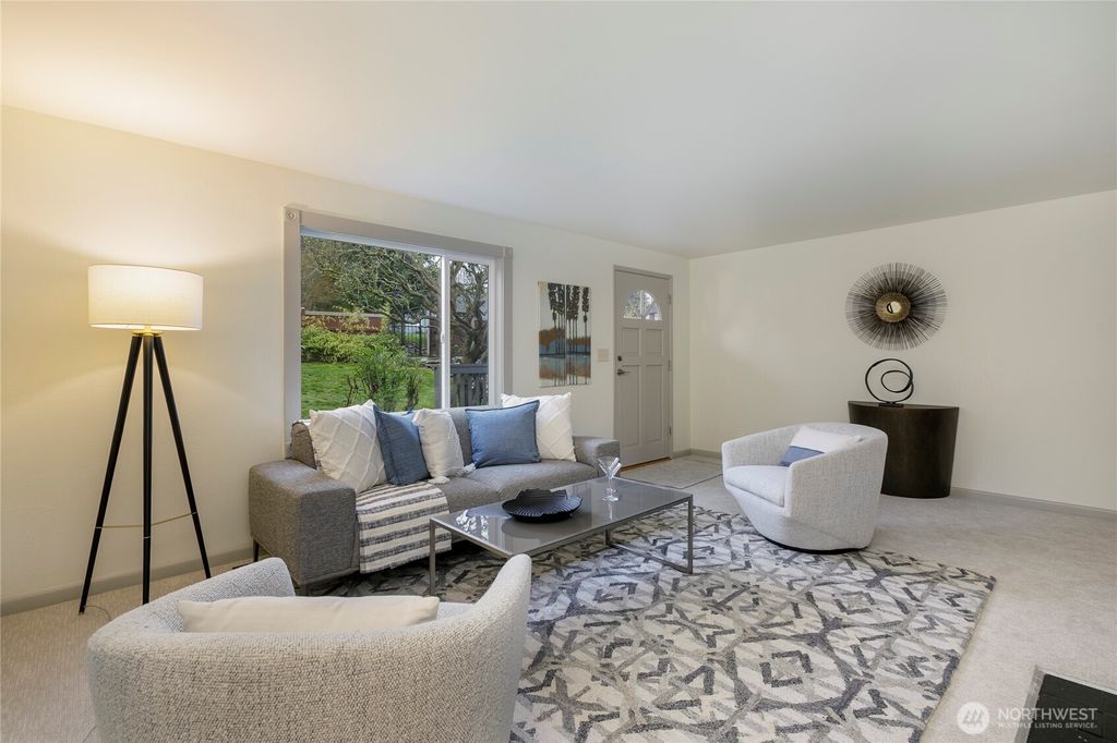 Photo of 16234 9 Avenue NE, Shoreline, WA 98155 (MLS # 2356534)