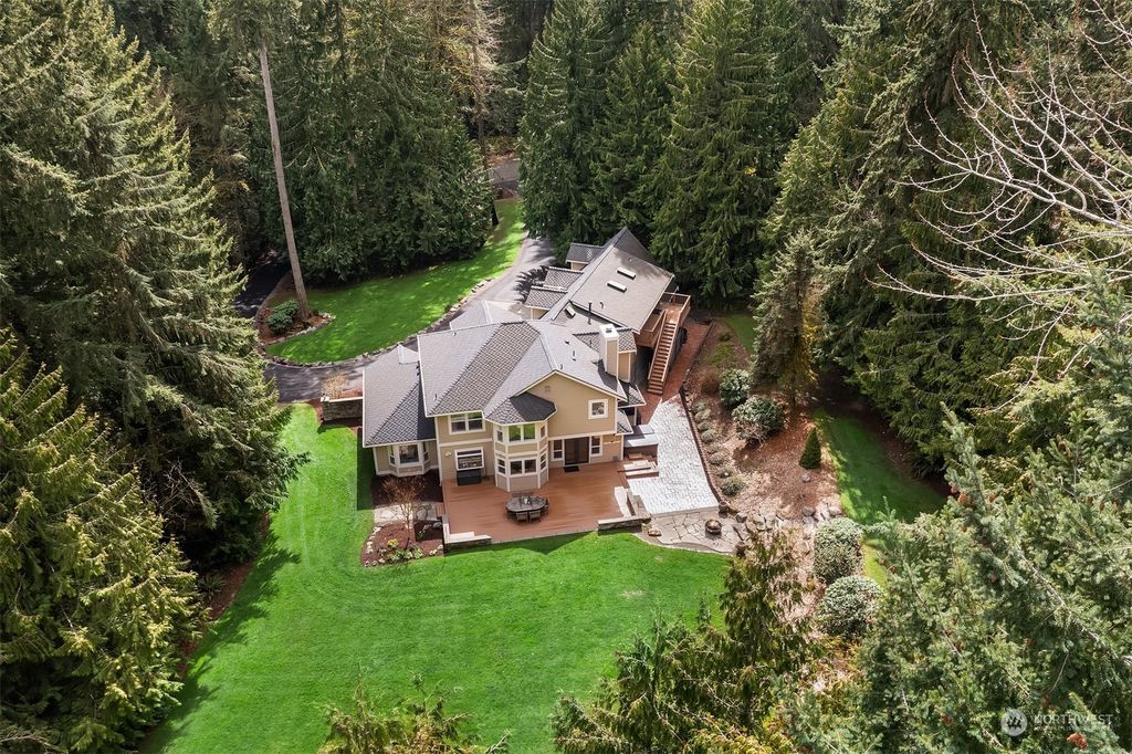 Photo of 18524 NE 137th Street, Woodinville, WA 98072 (MLS # 2047885)