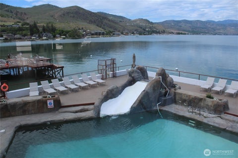 Photo of 322 W Woodin Avenue #527, Chelan, WA 98816 (MLS # 2530387)