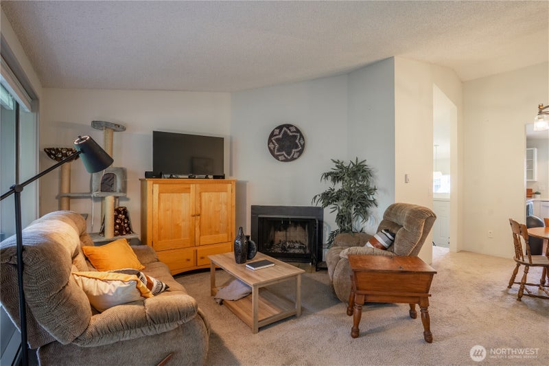 8521 S 259th Street B15
