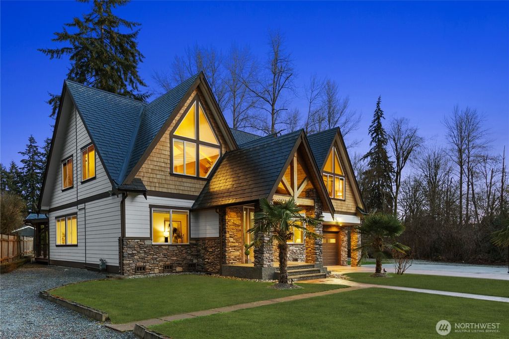 Photo of 15631 Meadow Road, Lynnwood, WA 98087 (MLS # 2346137)