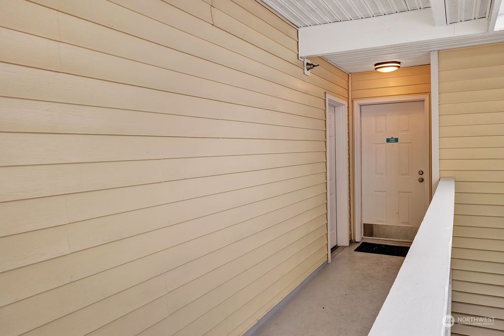 Photo of 2500 118th Ave Ave SE #16203, Bellevue, WA 98005 (MLS # 2171382)