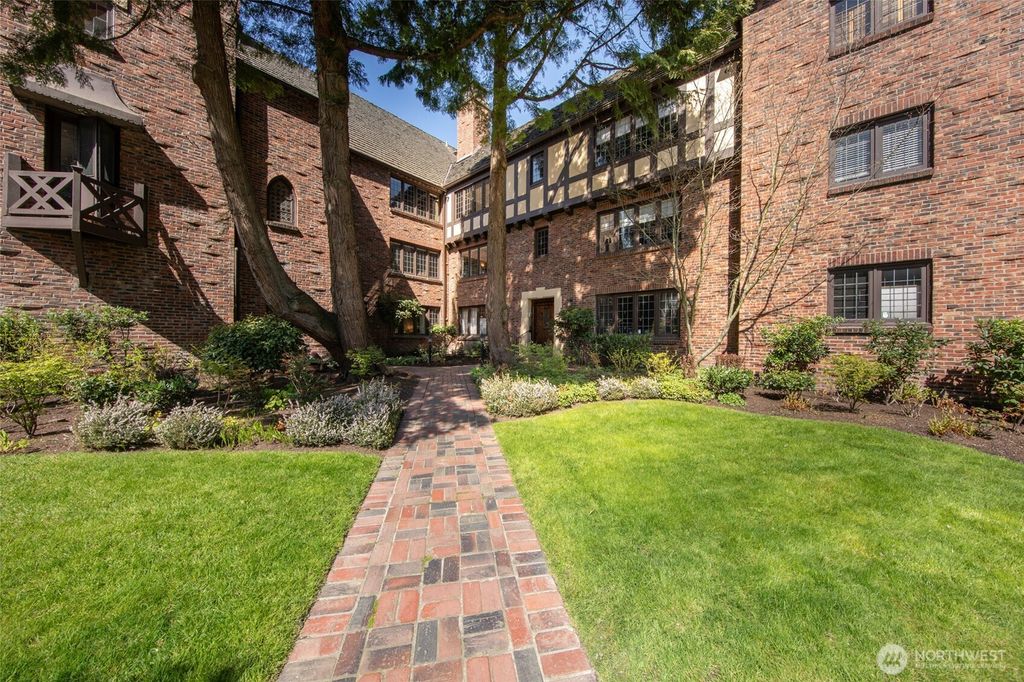 Photo of 1014 E Roy Street #36, Seattle, WA 98102 (MLS # 2359897)