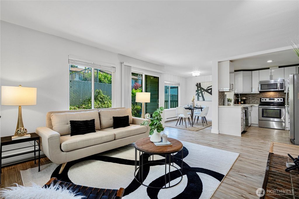 Photo of 12904 126th Court NE #J101, Kirkland, WA 98034 (MLS # 2358074)