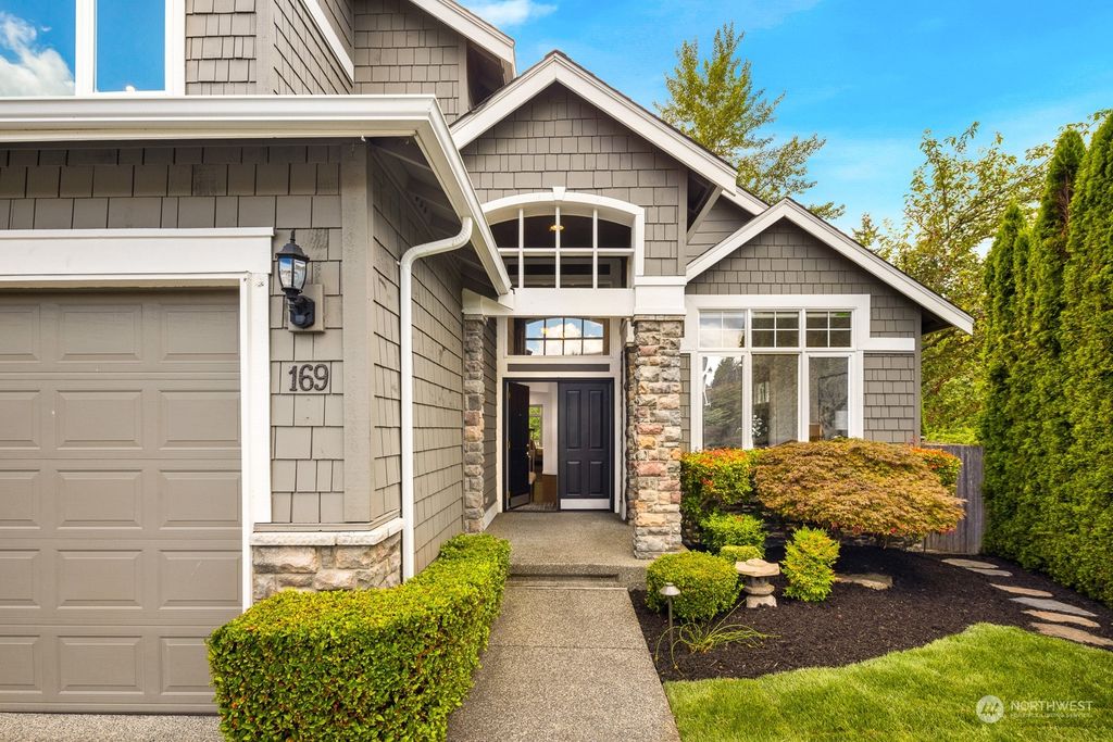 Photo of 169 241st Place SE, Sammamish, WA 98074 (MLS # 2269605)