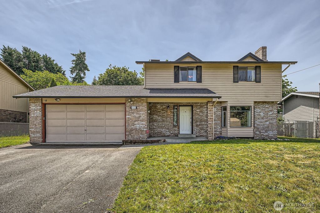Photo of 5521 S 362nd St. St, Auburn, WA 98001 (MLS # 2390112)