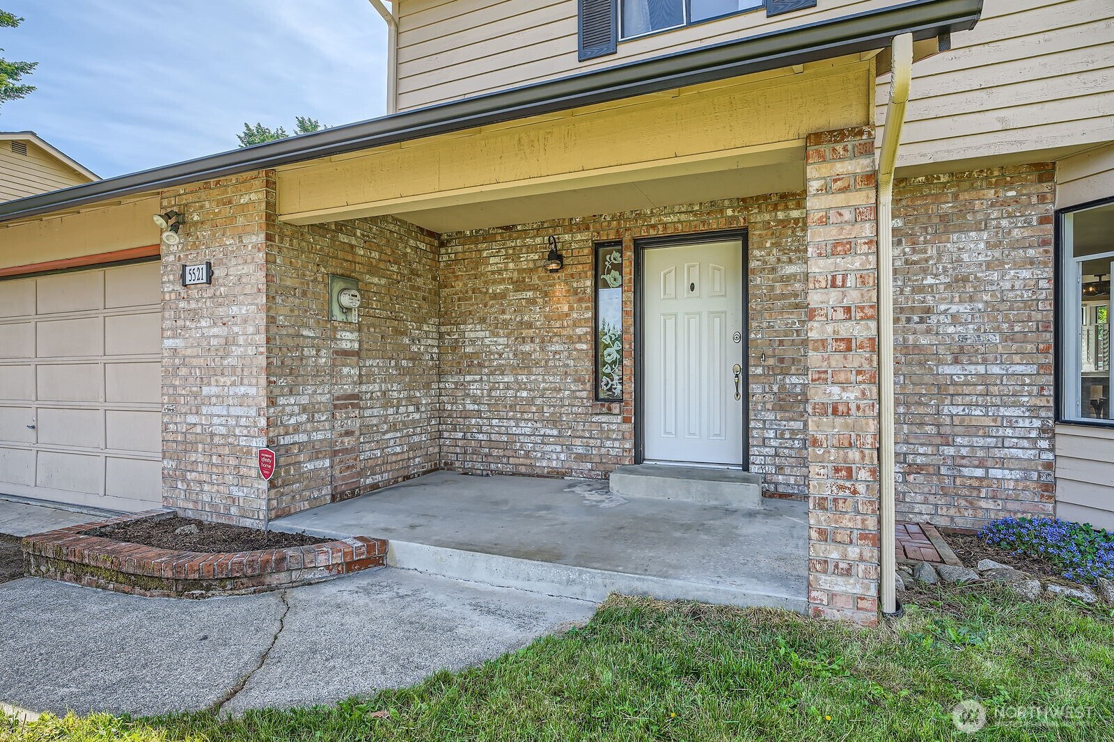 5521 362nd St.
