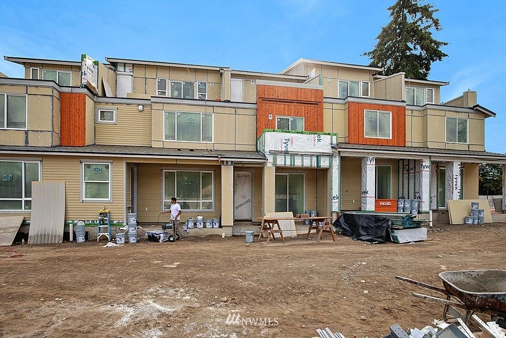 Photo of 2309 N 147th Street #D, Shoreline, WA 98133 (MLS # 1888009)
