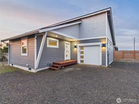 1129 Fairwood Drive SW Ocean Shores WA 98569