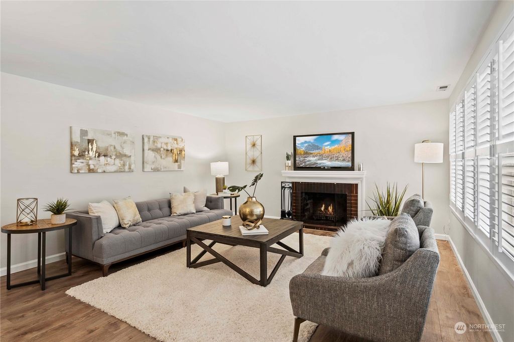 Photo of 4215 NE 85th Street, Seattle, WA 98115 (MLS # 2016463)