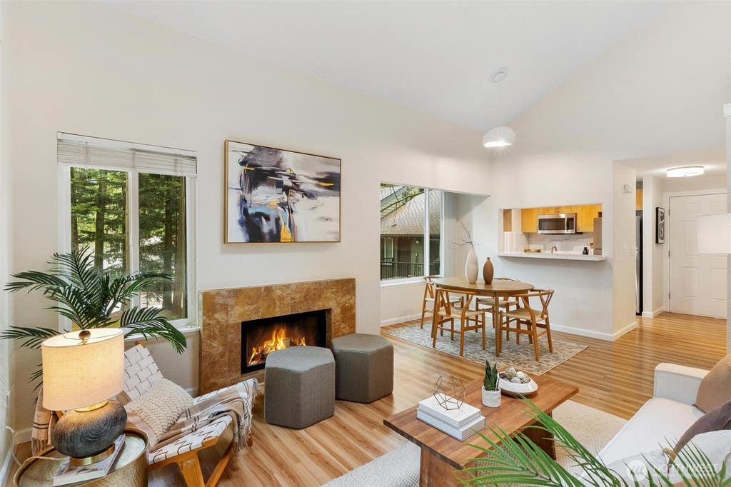 Photo of 14415 NE 30th Place #22D, Bellevue, WA 98007 (MLS # 2526448)