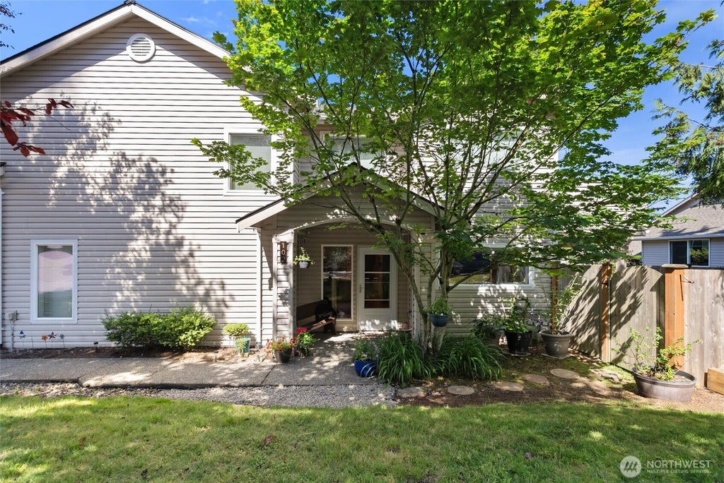 Photo of 8917 Meridian Place NE #D102, Lake Stevens, WA 98258 (MLS # 2537311)