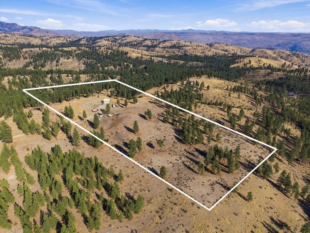 Photo of 649 Bill Oules Lane, Chelan, WA 98816 (MLS # 2597996)