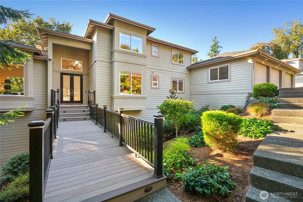 Photo of 5753 152nd Avenue SE, Bellevue, WA 98006 (MLS # 2591759)