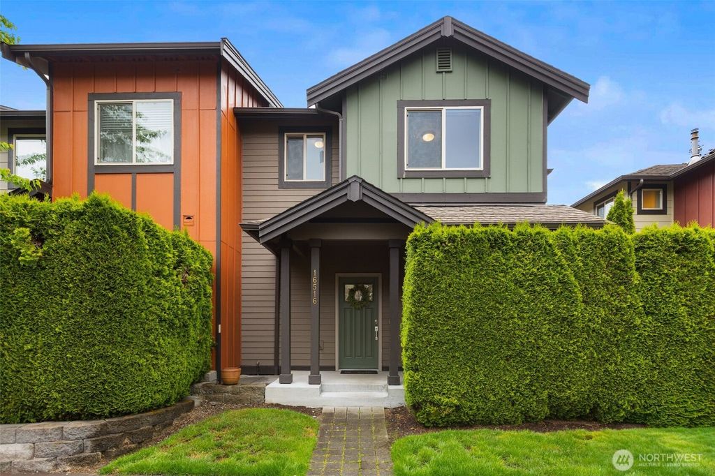 Photo of 16516 2nd Park SE, Bothell, WA 98012 (MLS # 2527268)