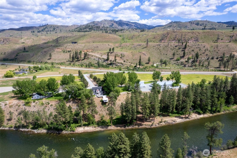 3 Ross Road