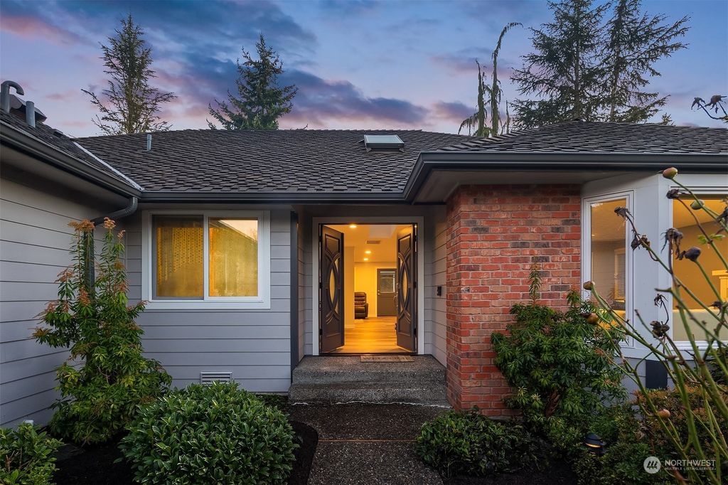 Photo of 2216 138th Place SE, Mill Creek, WA 98012 (MLS # 2324285)