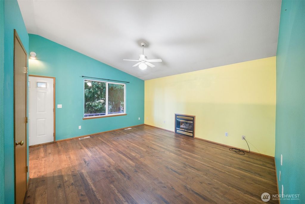 Photo of 1008 Puget Street NE, Olympia, WA 98506 (MLS # 2488529)