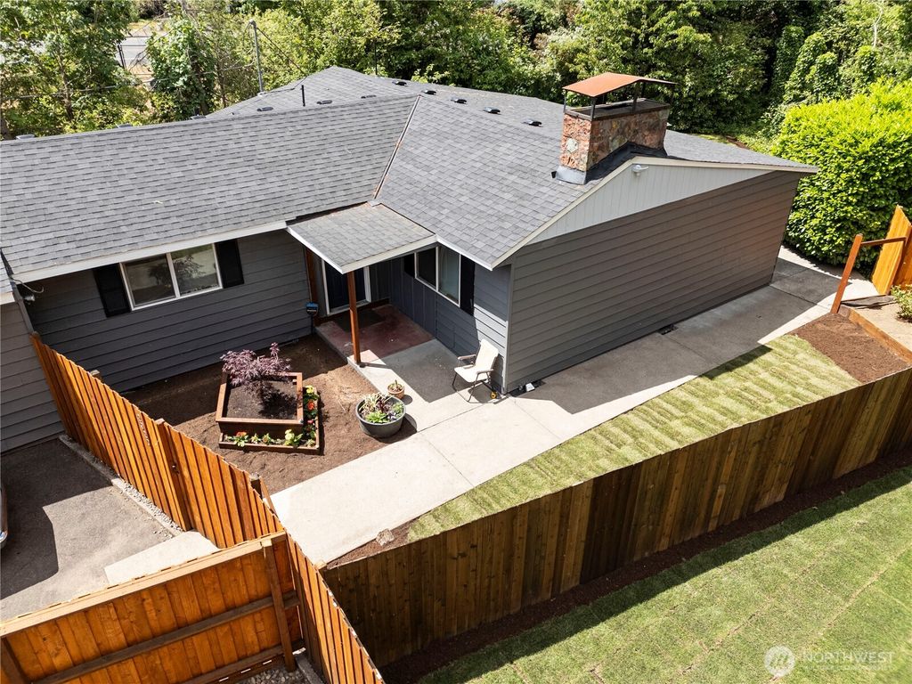 Photo of 2916 NE 119th Street, Vancouver, WA 98686 (MLS # 2528211)