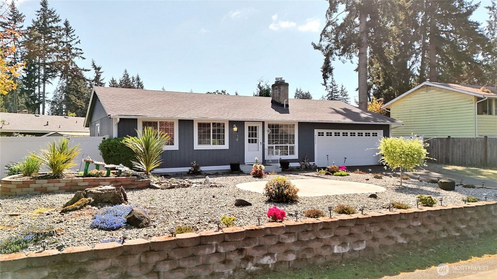 Photo of 4273 Pioneer Place SE, Port Orchard, WA 98366 (MLS # 2517372)