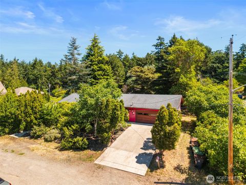 Photo of 1410 Olympic Avenue, Port Townsend, WA 98368 (MLS # 2402092)