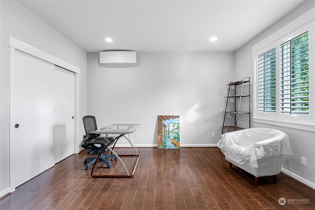 Photo of 4519 168th Avenue SE, Bellevue, WA 98006 (MLS # 2218332)