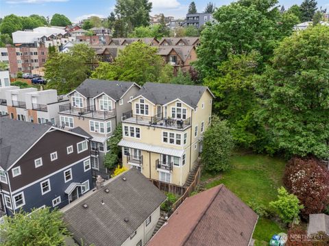 Photo of 129 A 26th Avenue E, Seattle, WA 98112 (MLS # 2523986)