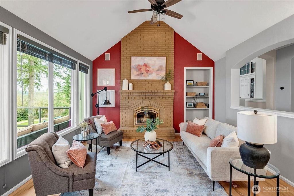 listing image 9361584239911836421