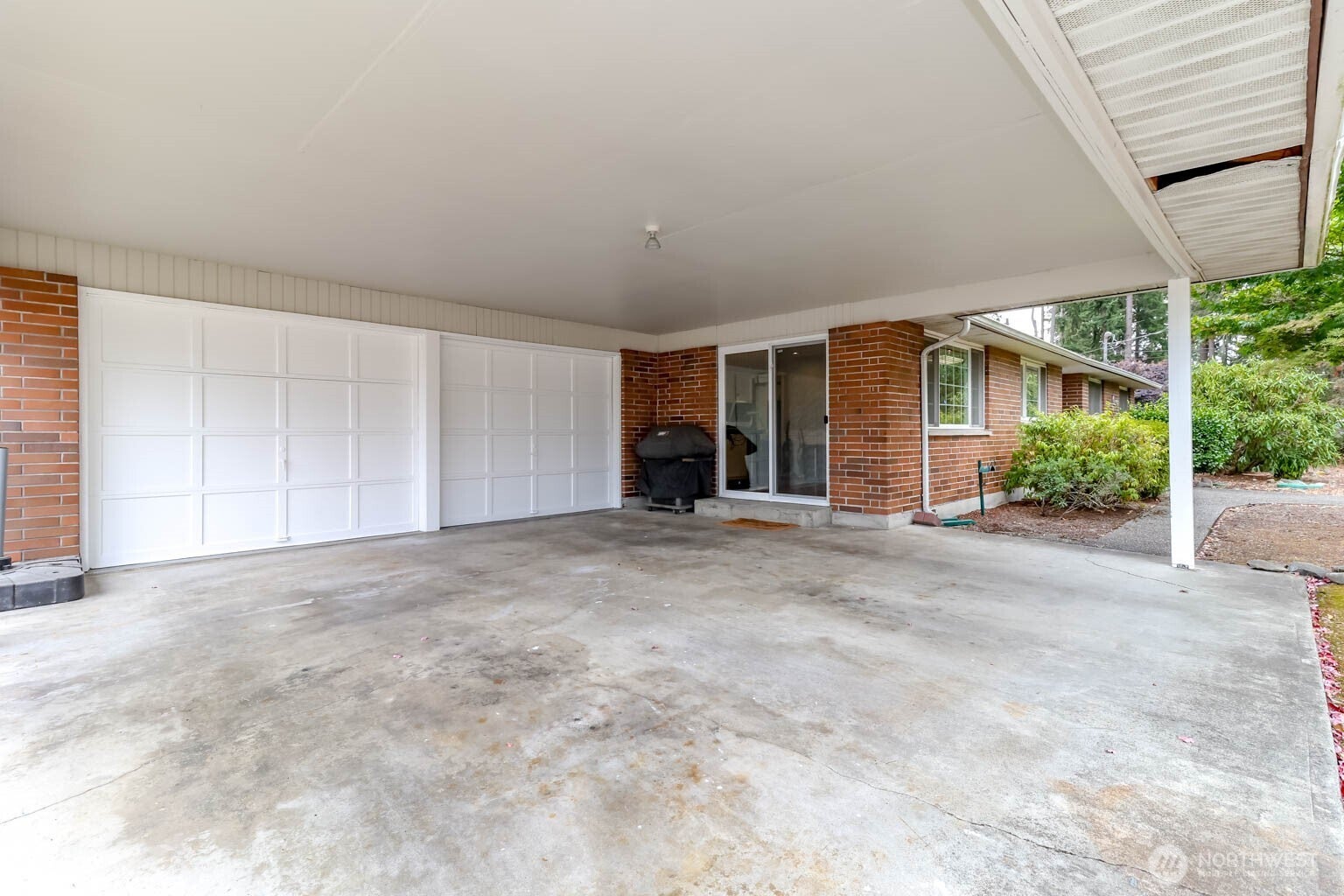 17407 36th Ave E