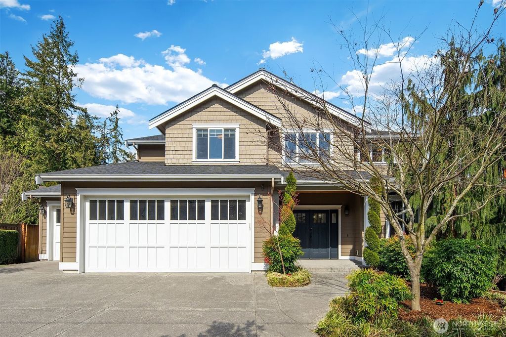Photo of 10222 NE 26th ST St, Bellevue, WA 98004 (MLS # 2345195)