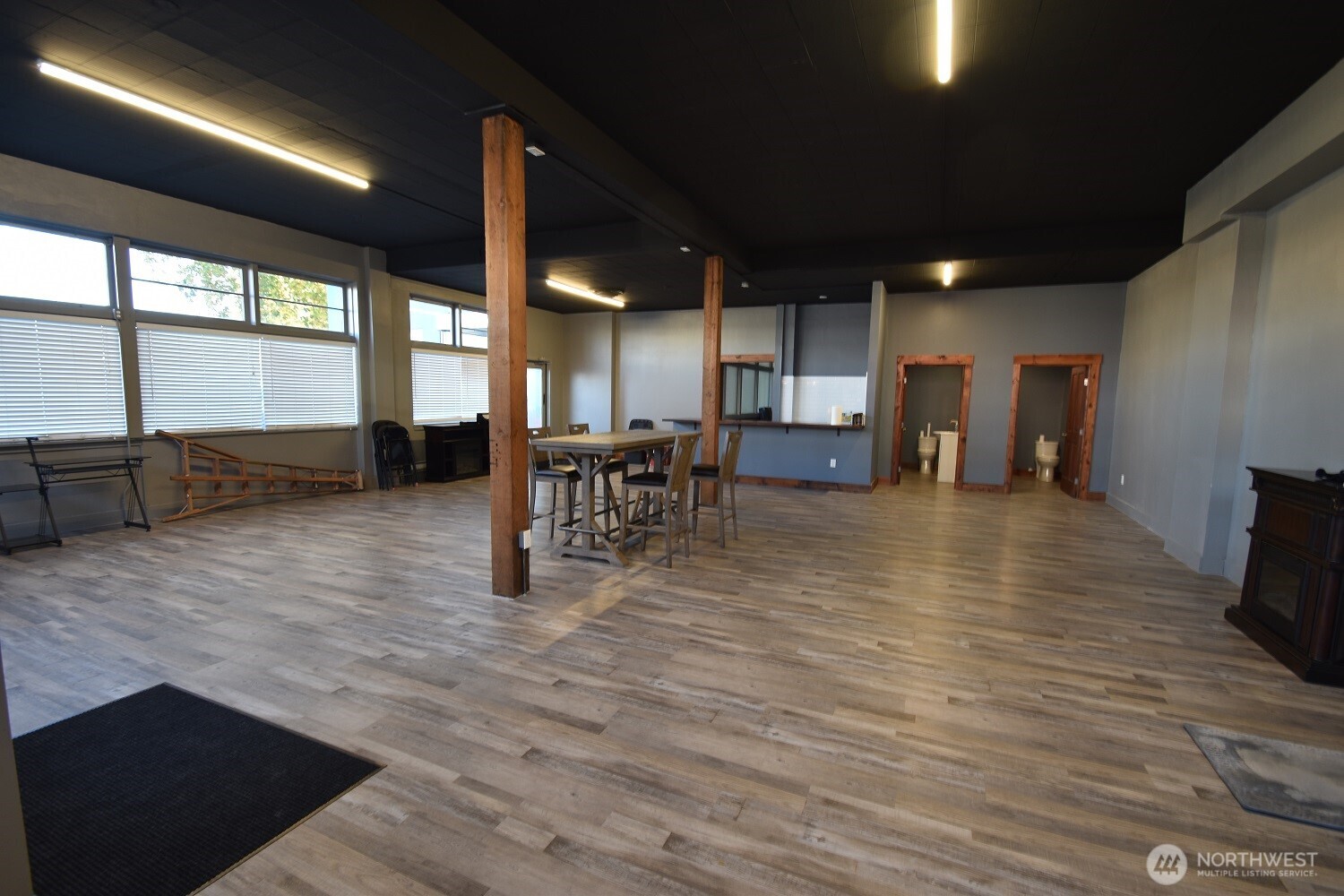 119 Washington Street NE