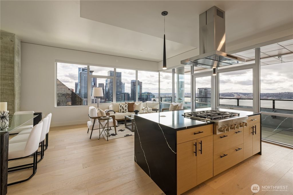 Photo of 2315 4th Avenue #2803, Seattle, WA 98121 (MLS # 2485968)