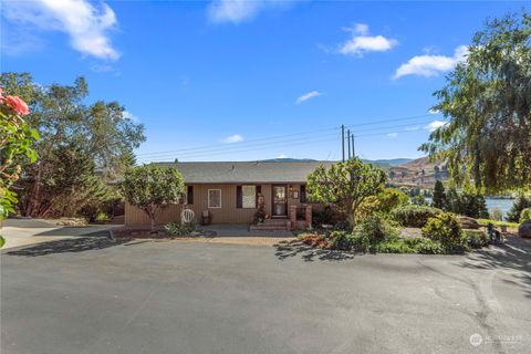 A home in East Wenatchee