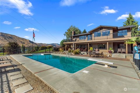 A home in East Wenatchee