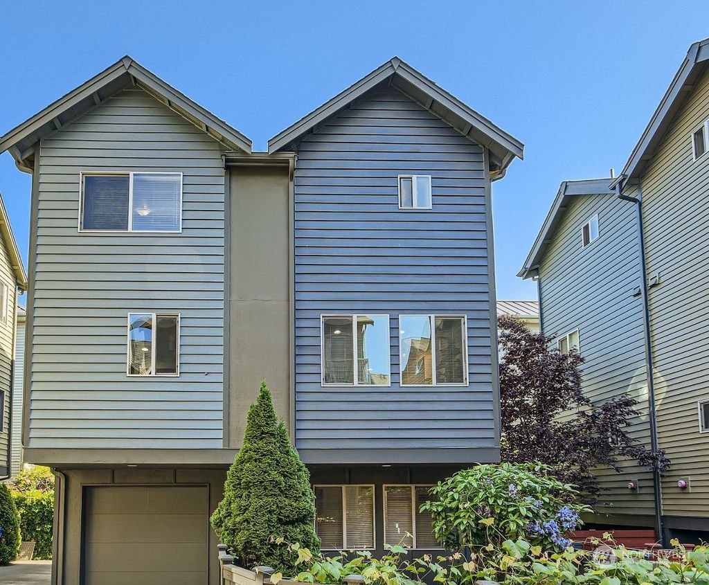 Photo of 5935 California Avenue SW, Seattle, WA 98136 (MLS # 2077804)